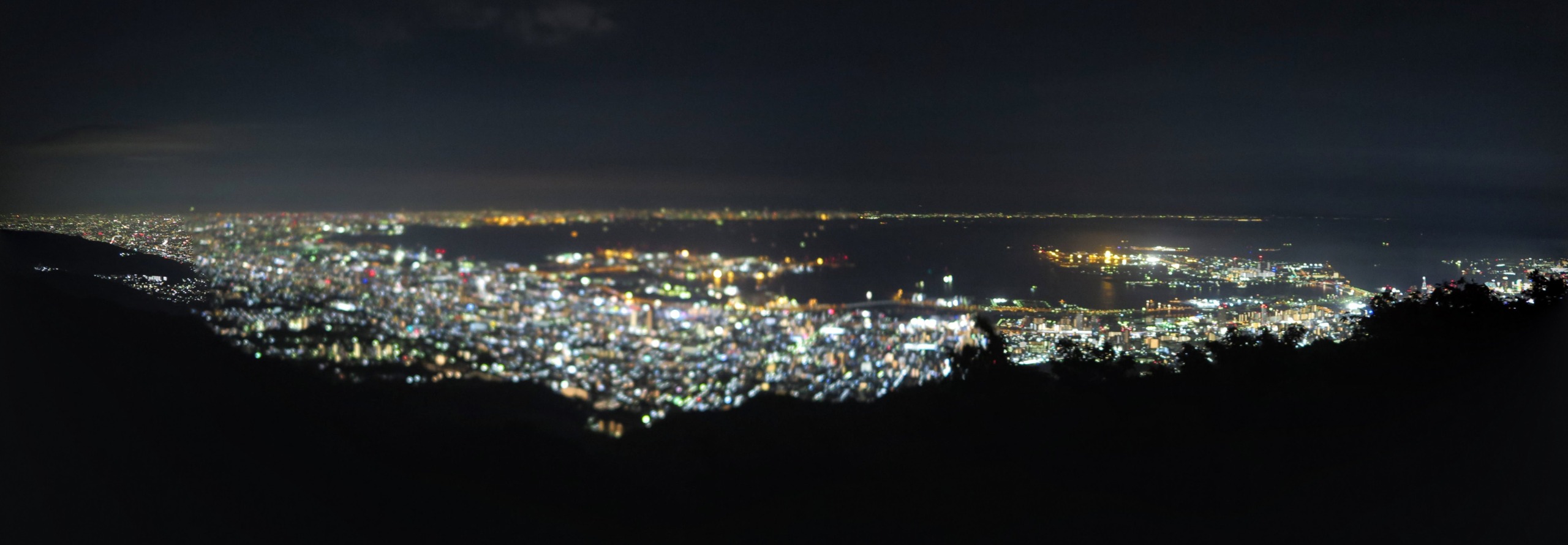 大阪 神戸を見渡す絶景 夜景を観よう 六甲山おすすめドライブルート 陽と空 大阪 神戸を見渡す絶景 夜景を観よう 六甲山おすすめドライブルート 陽と空